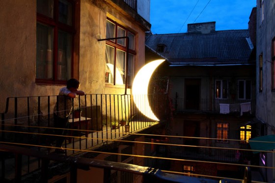__Private_Moon_in_Lviv_Ukraine_16_September_2012__